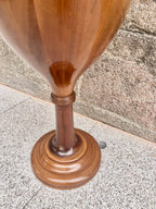 Macetero copa alto.