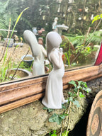 Figura niña cantando. Lladrò.