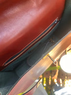 Bolso Kelly en piel marròn. Bridas.