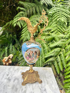 Sevres. Jarra porcelana y bronce.