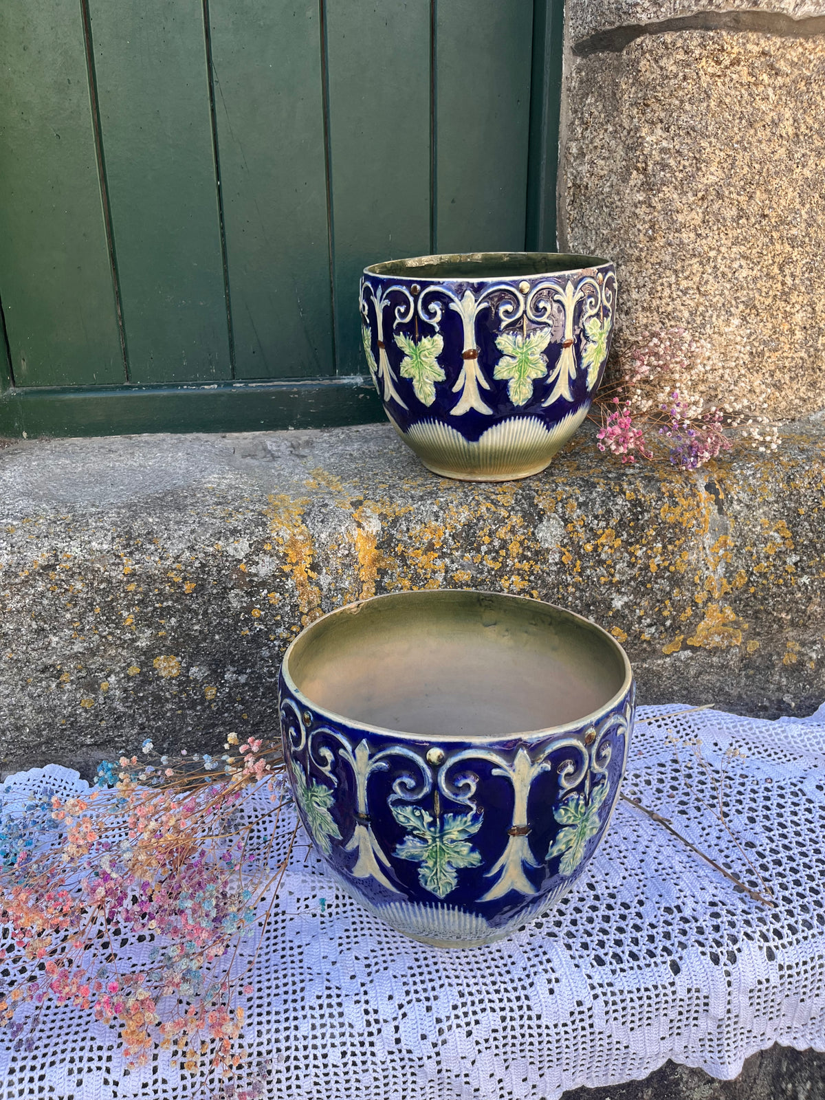 Maceta mayòlica . Francia.